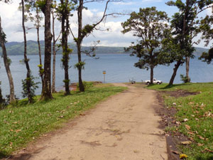 The Nuevo Arenal boat ramp is just 300 yards from Lake Park Town Homes.